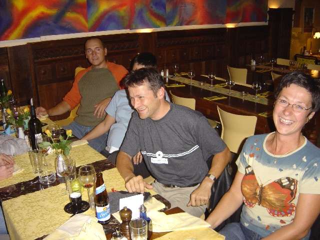 Stefan, Patrick & Evi. Was hat Bernadette nur erzhlt?